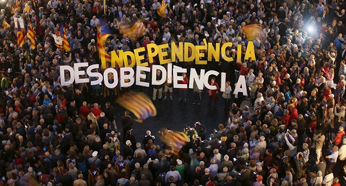 Presidente de Cataluña convocará referéndum independentista en un año
